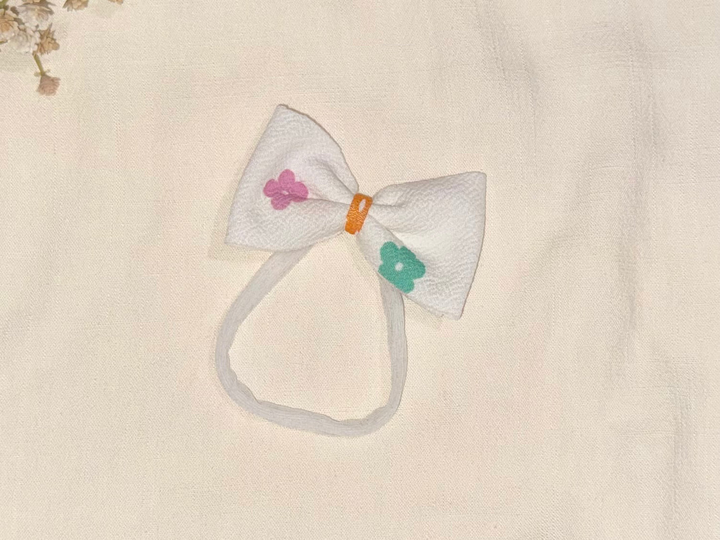 Petal Pop 2” Bow Nylon 0-3m